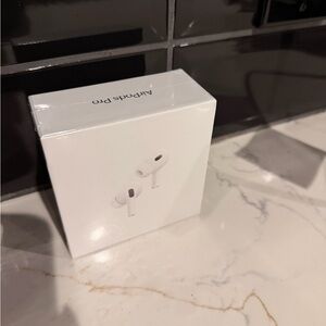 Apple AirPods Pro Wireless Earbuds - White